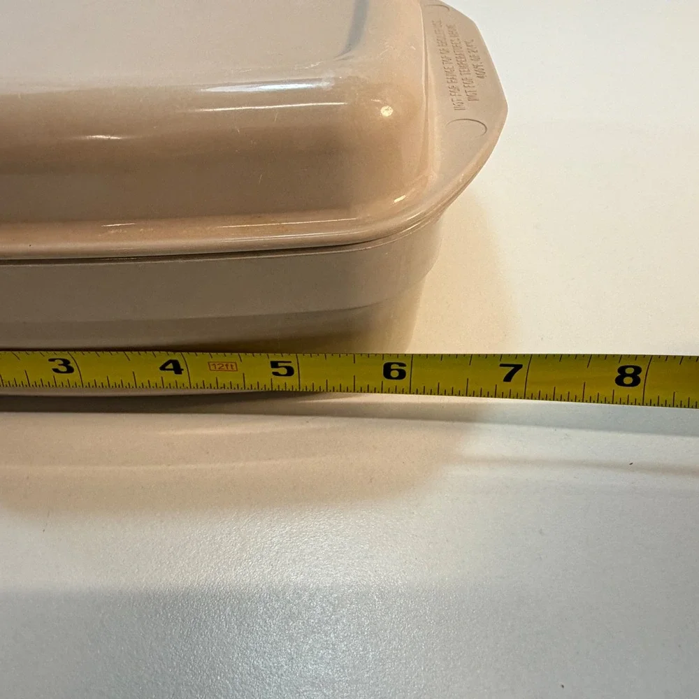 Anchor Hocking Microwave Casserole Dish Beige Divided Lid PM481-T1 Made In USA